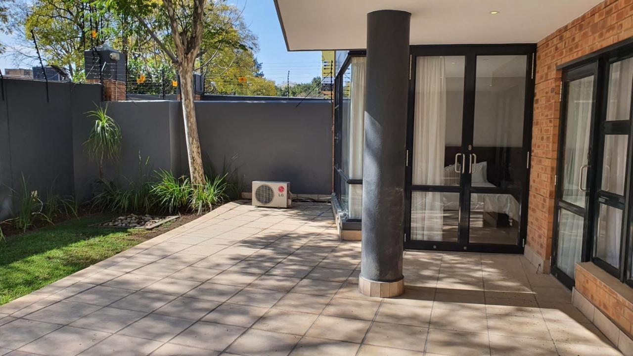 Zuri Residences At Ten Degrees Joanesburgo Exterior foto